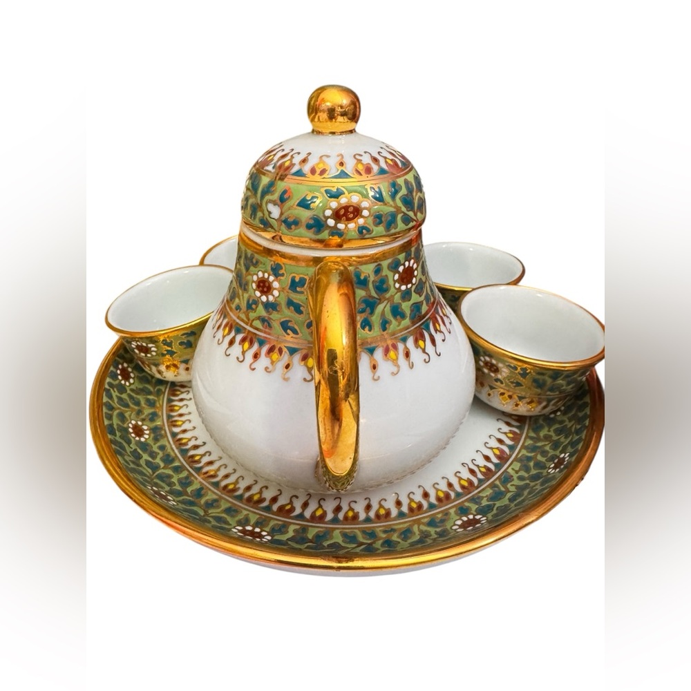 Vintage Hand-Painted Porcelain Tea Set – Gold & Floral Design - Picture 8 of 16